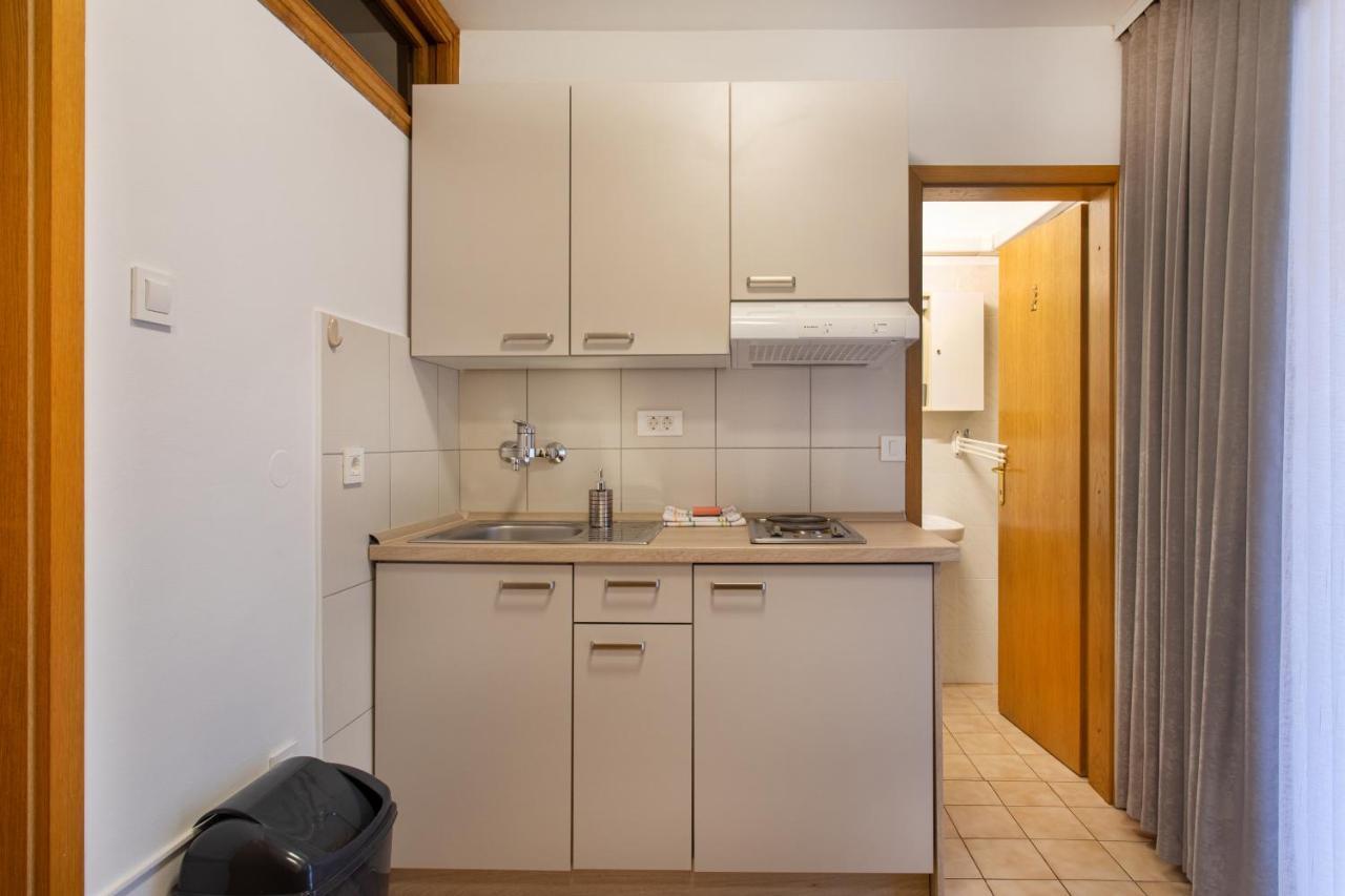 Apartmaji Pri Perotu Izola Eksteriør bilde