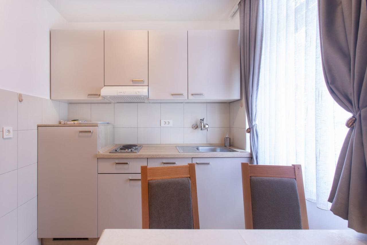 Apartmaji Pri Perotu Izola Eksteriør bilde